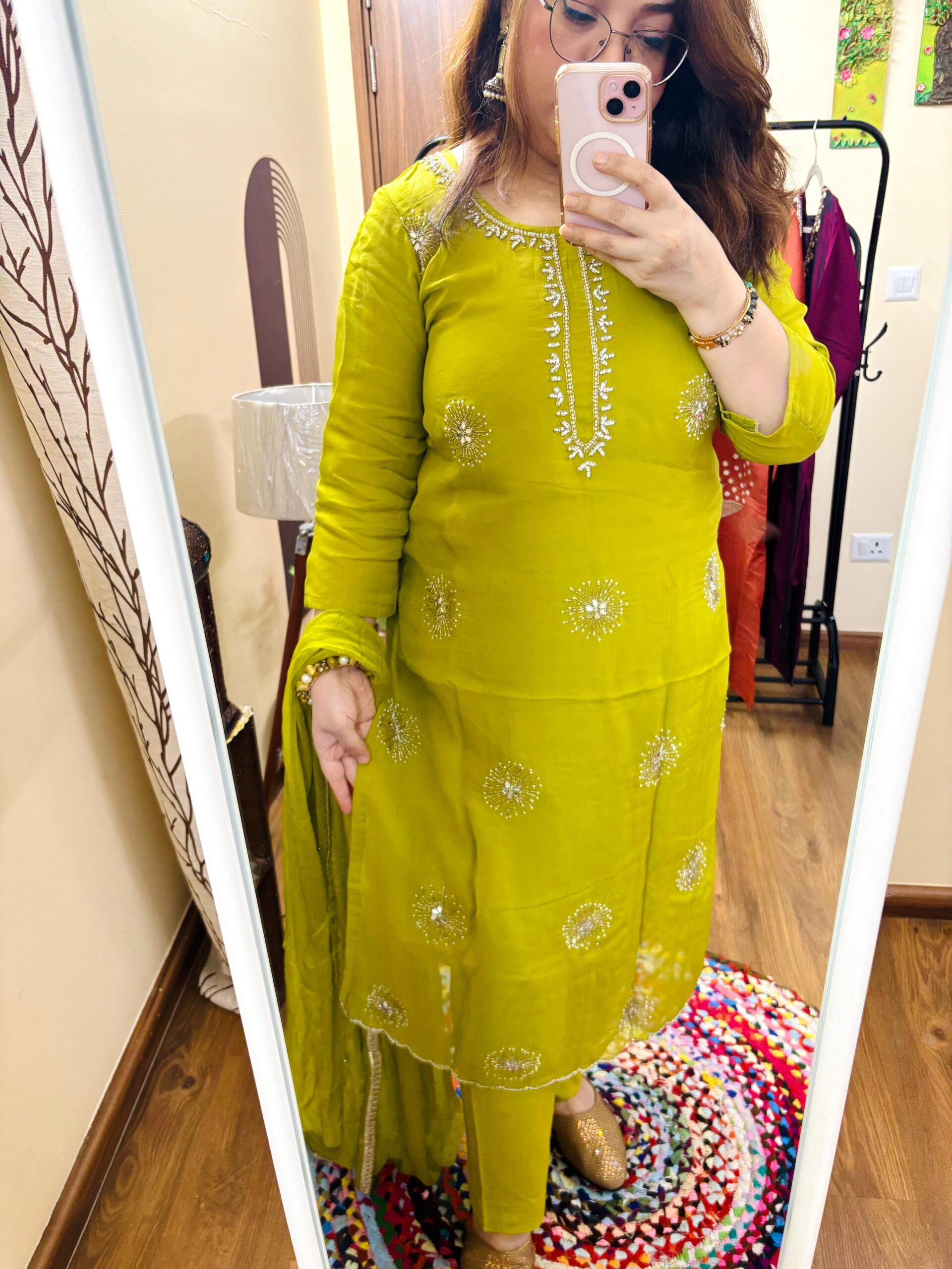 Festive Kurta Dupatta Set - Image 3