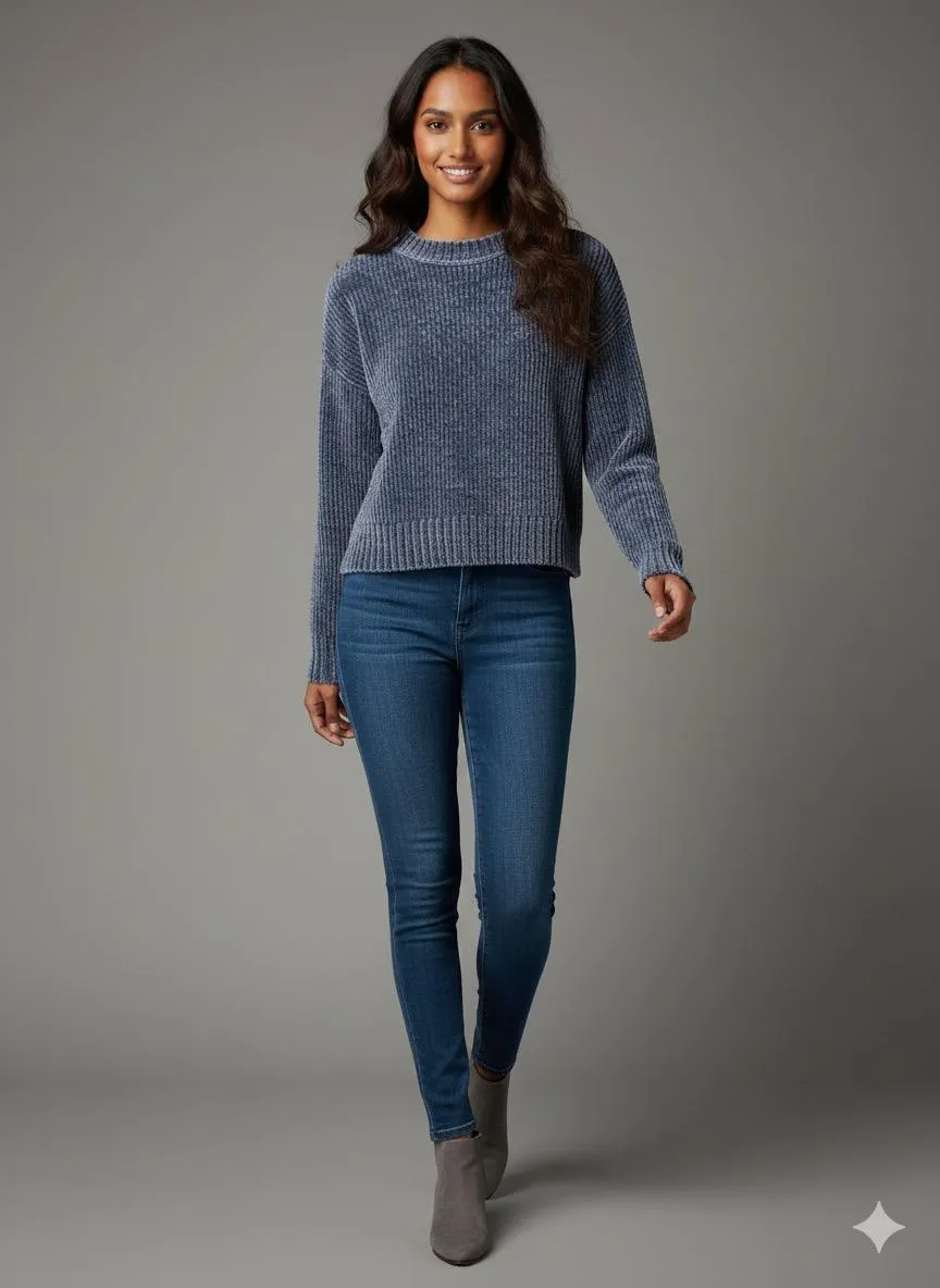 Winter Velvety texture Crop Top - Image 2